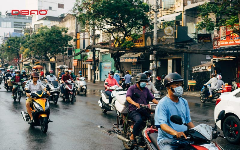lỗi lấn l&agrave;n phạt bao nhi&ecirc;u