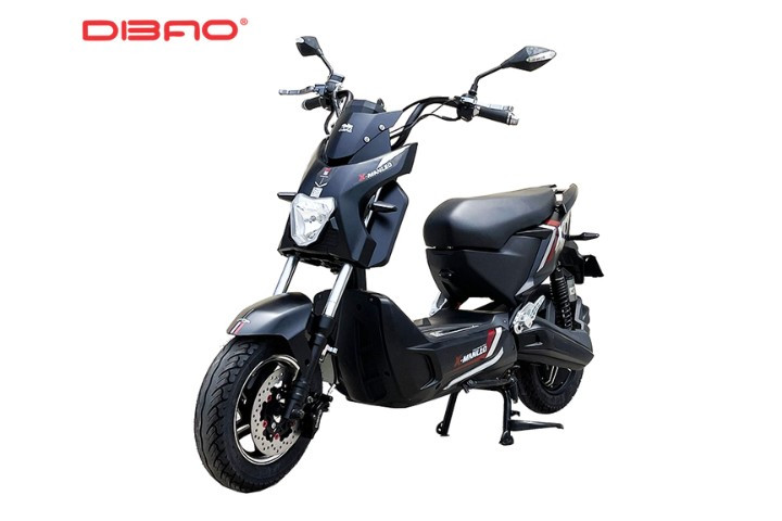 Xe sở hữu một chiếc cốp si&ecirc;u rộng 