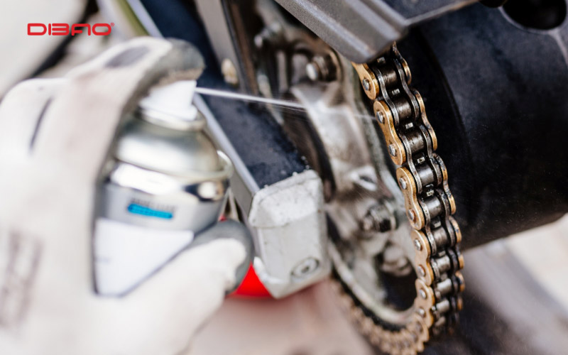 So s&aacute;nh xe điện dibao vibe với xe 50cc