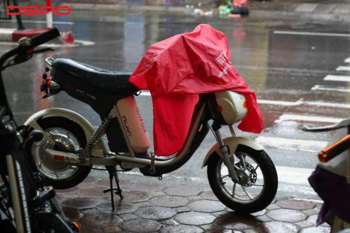 Xe đạp điện sẽ bị ảnh hưởng nghiêm trọng nước bị ngấm nước mưa