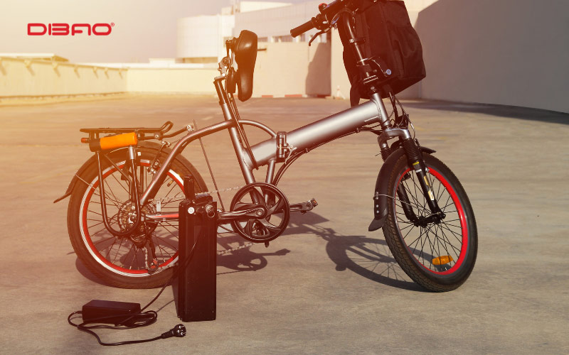 xe đạp điện sạc bao l&acirc;u th&igrave; đầy