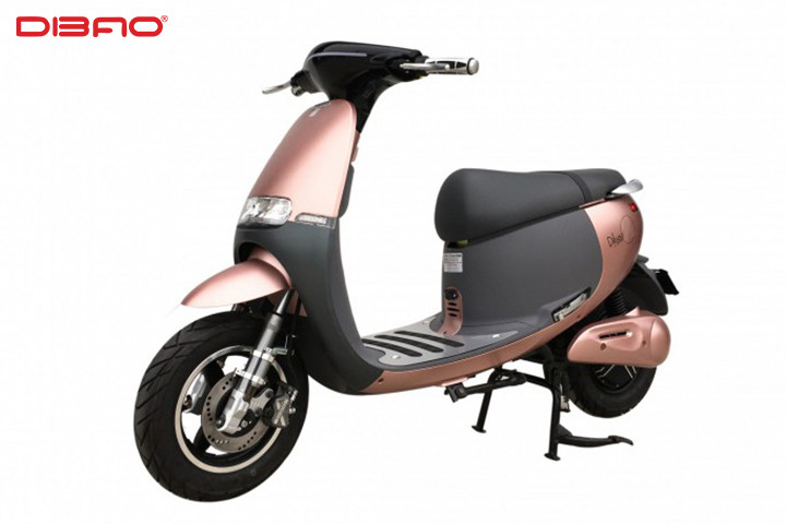 M&agrave;u sắc may mắn của Cự Giải l&agrave; m&agrave;u n&acirc;u trầm tượng trưng cho sự bền bỉ, ki&ecirc;n tr&igrave; của họ.