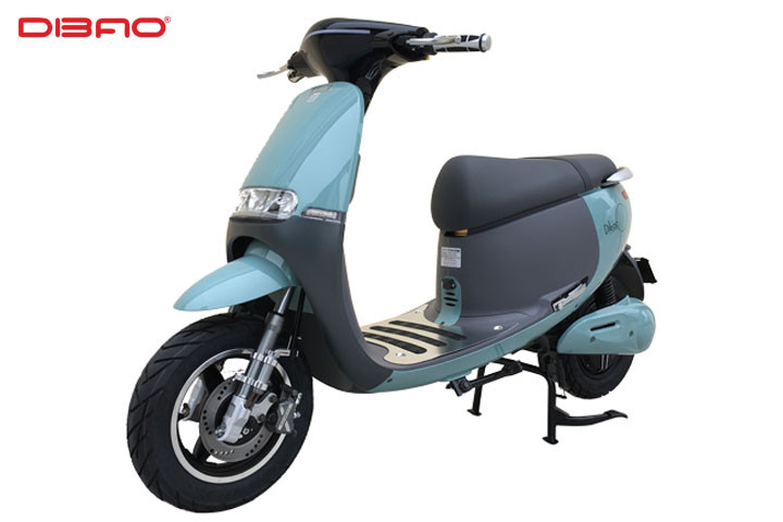 Mua xe chất lượng để tránh bị bong tróc sơn