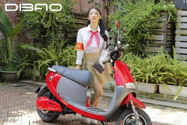 Chiêm ngưỡng thiết kế đẹp đến mê hồn của top 3 mẫu xe điện mới nhất 2020