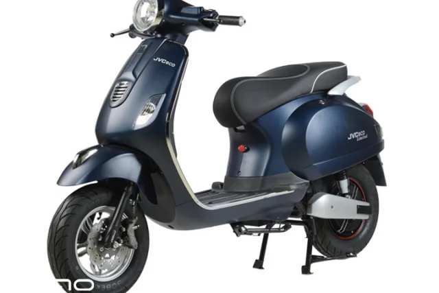 Đánh giá “cực kĩ" mẫu xe máy điện JVC ECO Limited Vespa