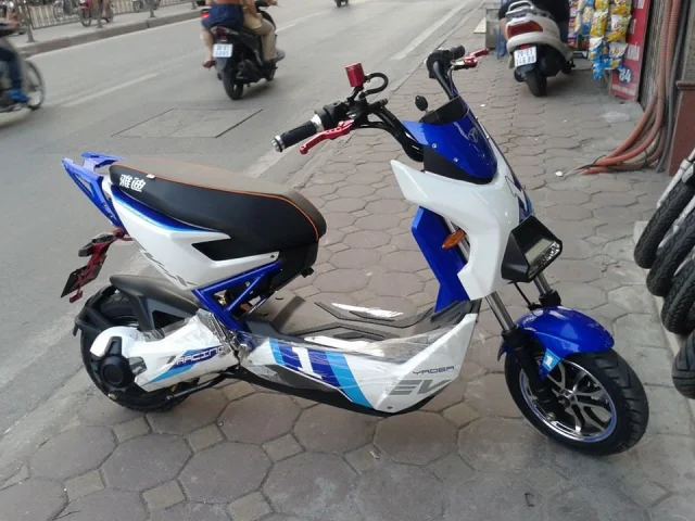 TẠI SAO NÊN LỰA CHỌN XE ĐIỆN XMEN YADEA 5 ĐỜI 2015?