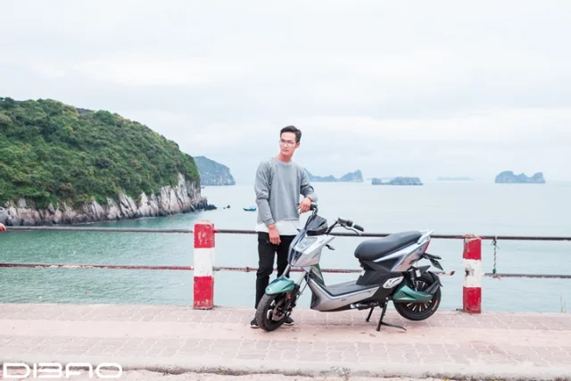  Đốn tim bạn trẻ cá tính với top 5 xe điện thể thao “chất phát ngất”
