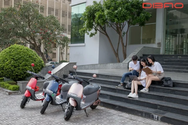 Bỏ túi ngay những mẫu xe máy điện đẹp như xe ga mà cô nàng nào cũng sở hữu