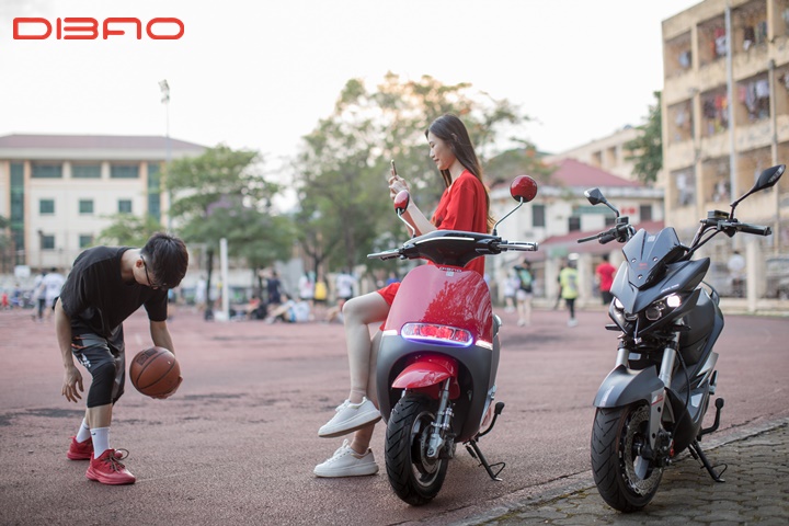 C&aacute;c mẫu xe của Dibao lu&ocirc;n l&agrave; KING v&agrave; QUEEN của c&aacute;c cuộc đua &ldquo;nhan sắc&rdquo; xe m&aacute;y điện